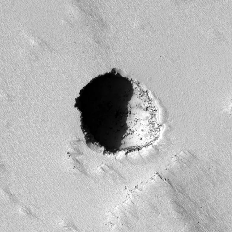 Марсианская пещера